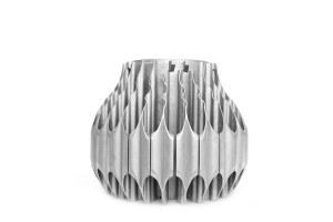 Odlewy z aluminium obudowy lampy LND #1, 3D pionowe zdjęcie